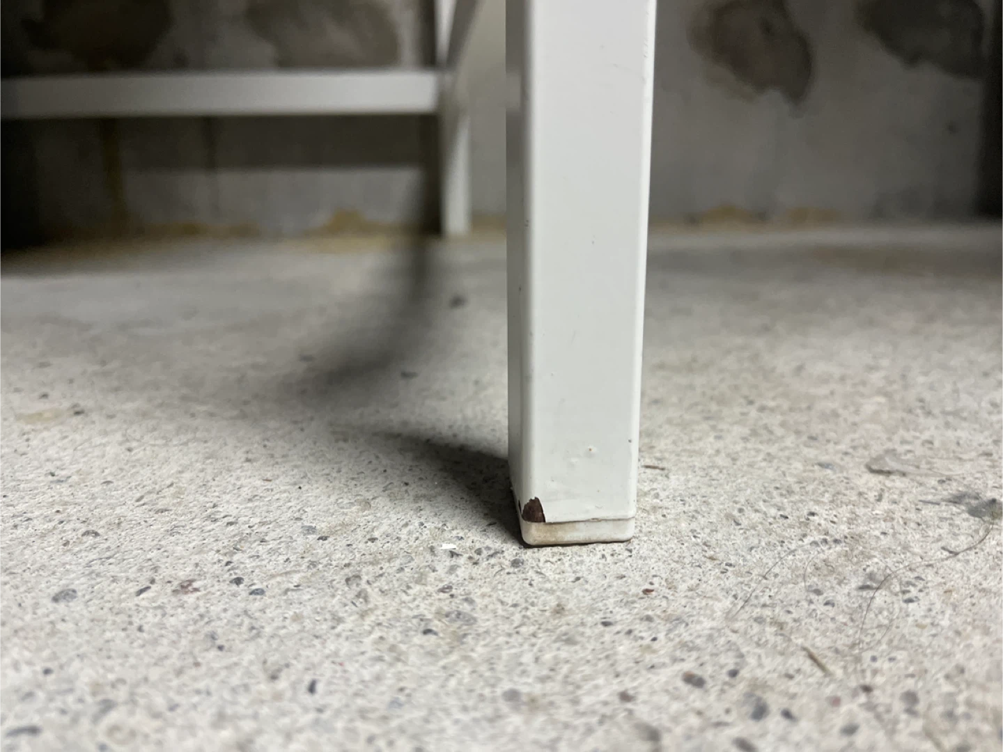 IKEA desk - photo 4