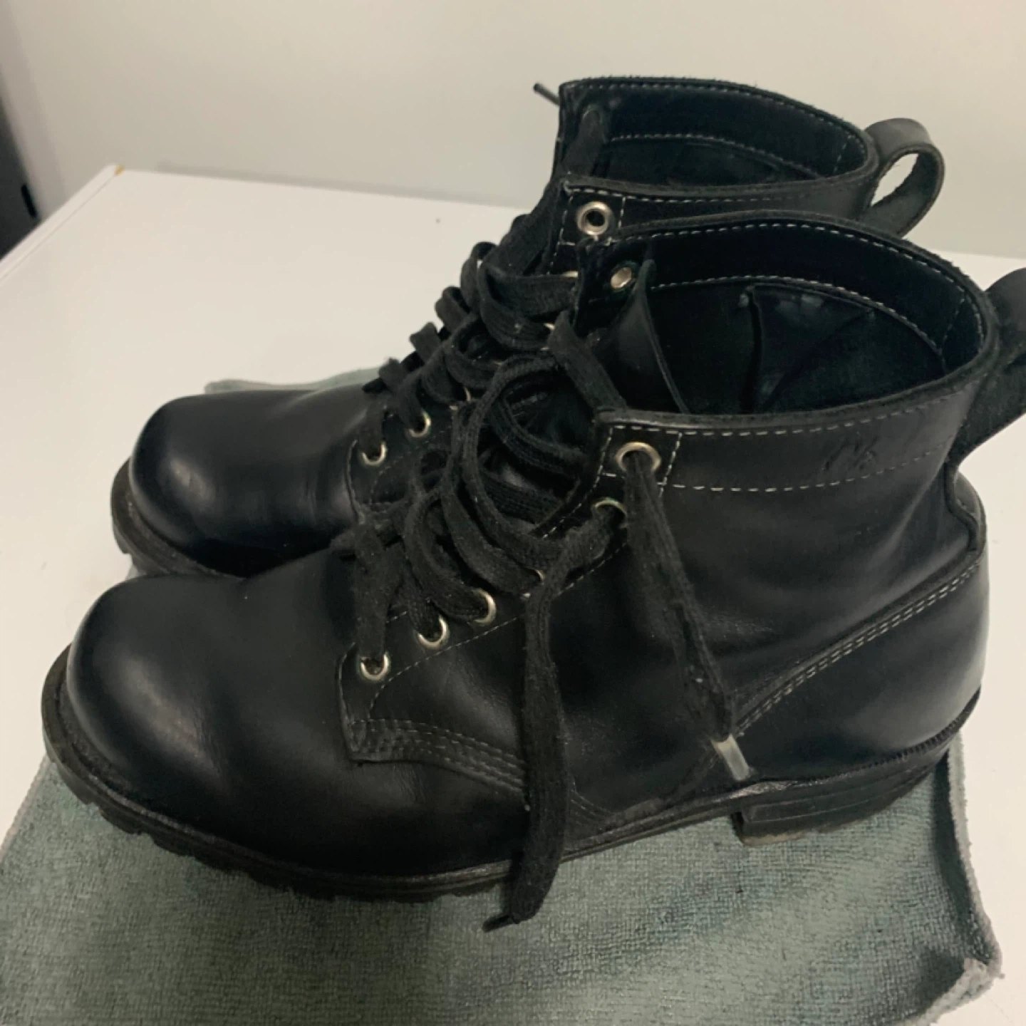 Daytons Black Leather Lace-Up Boots~7.5 EE - photo 2