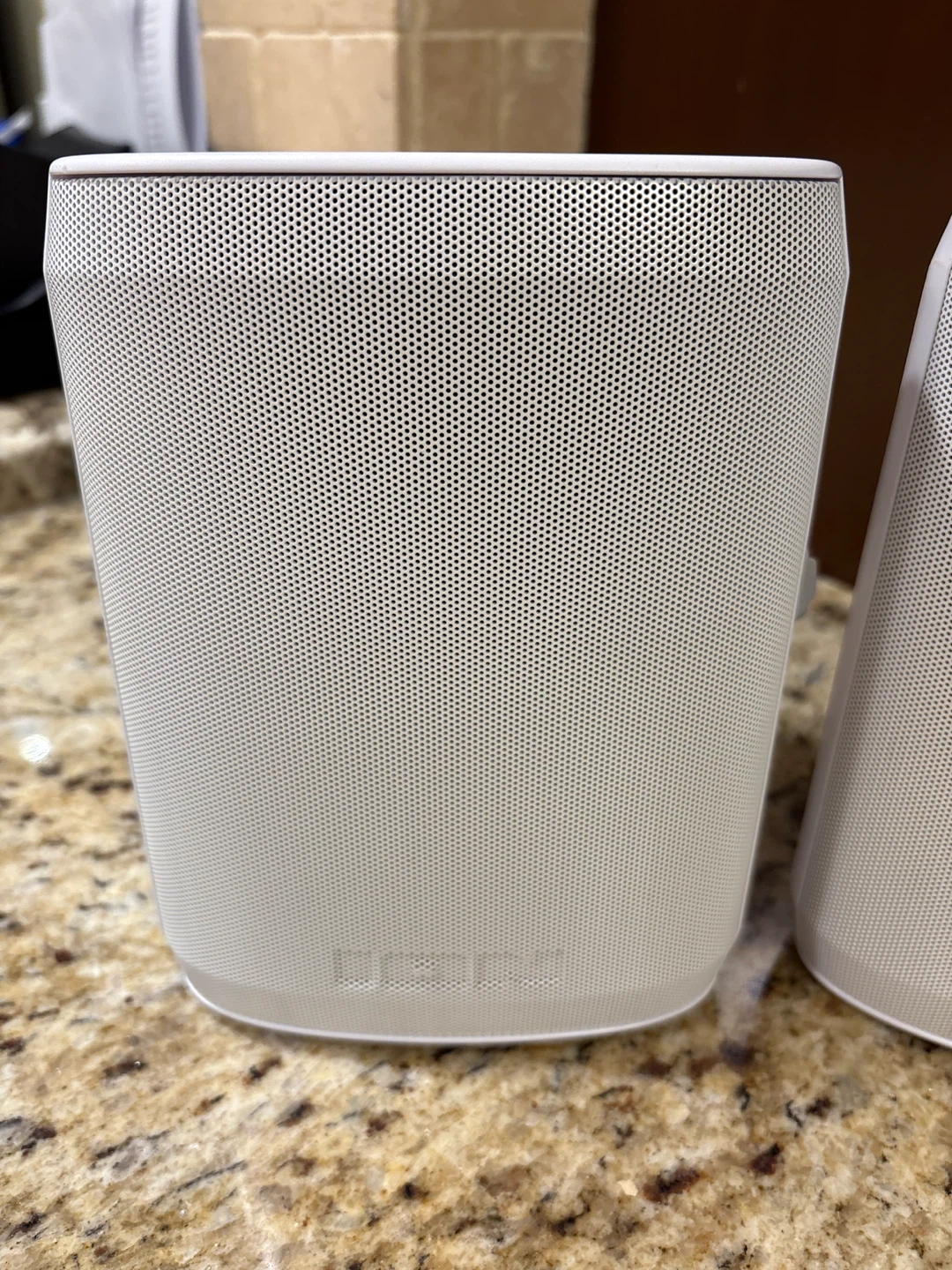 ION Portable Bluetooth Speakers (2) White - photo 2