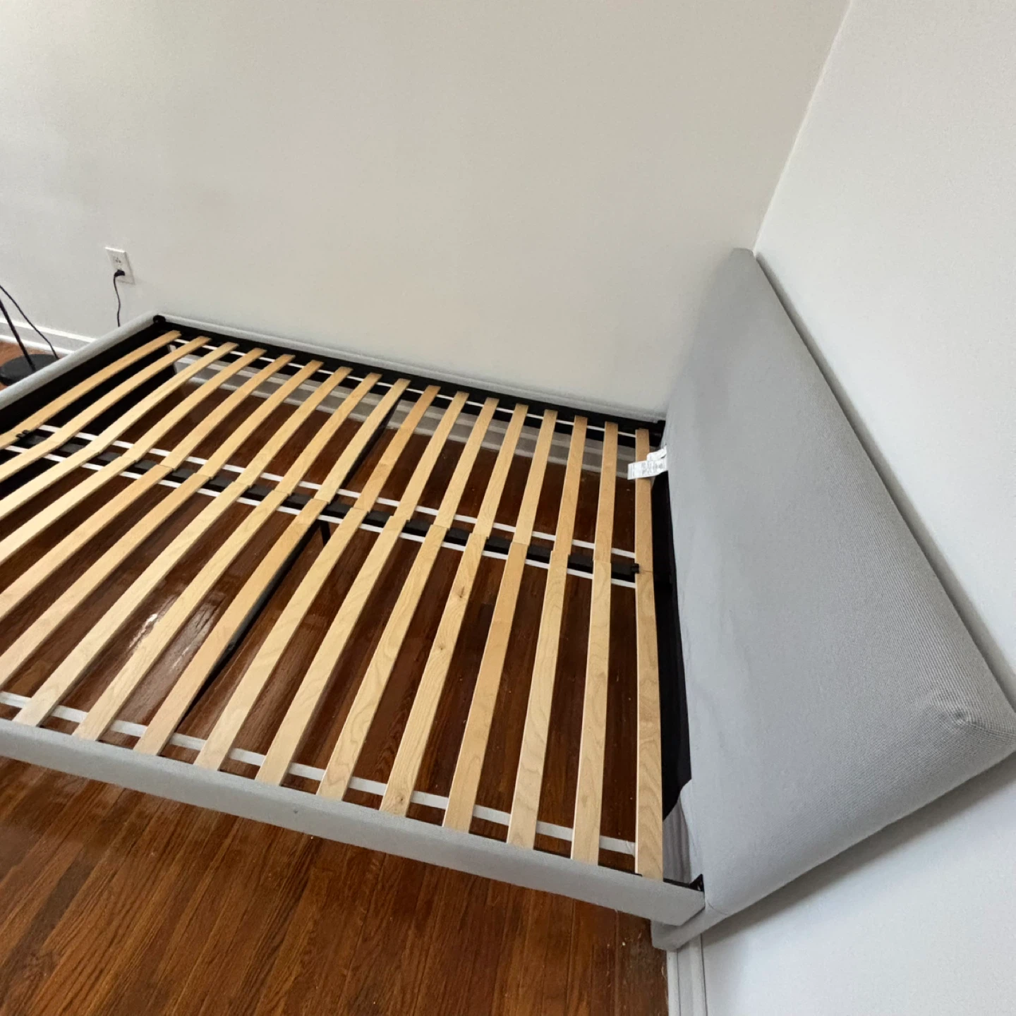 Grey Bed Frame Queen Size - photo 4