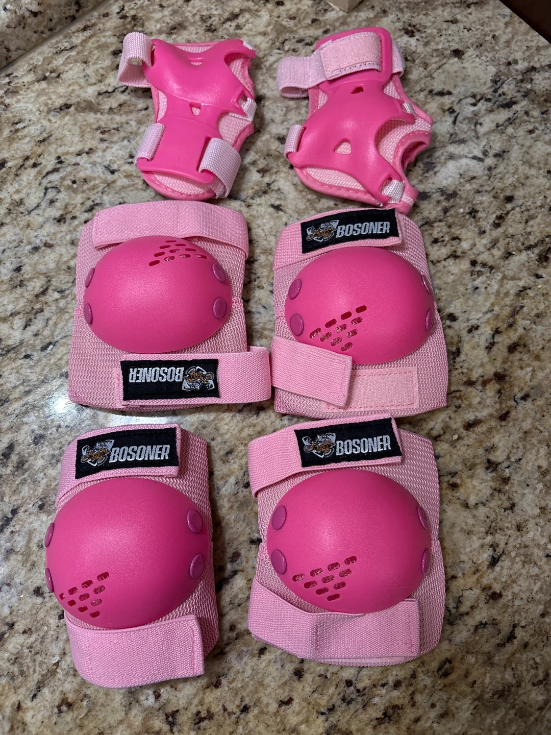 BOSONER Pink Protective Gear Set