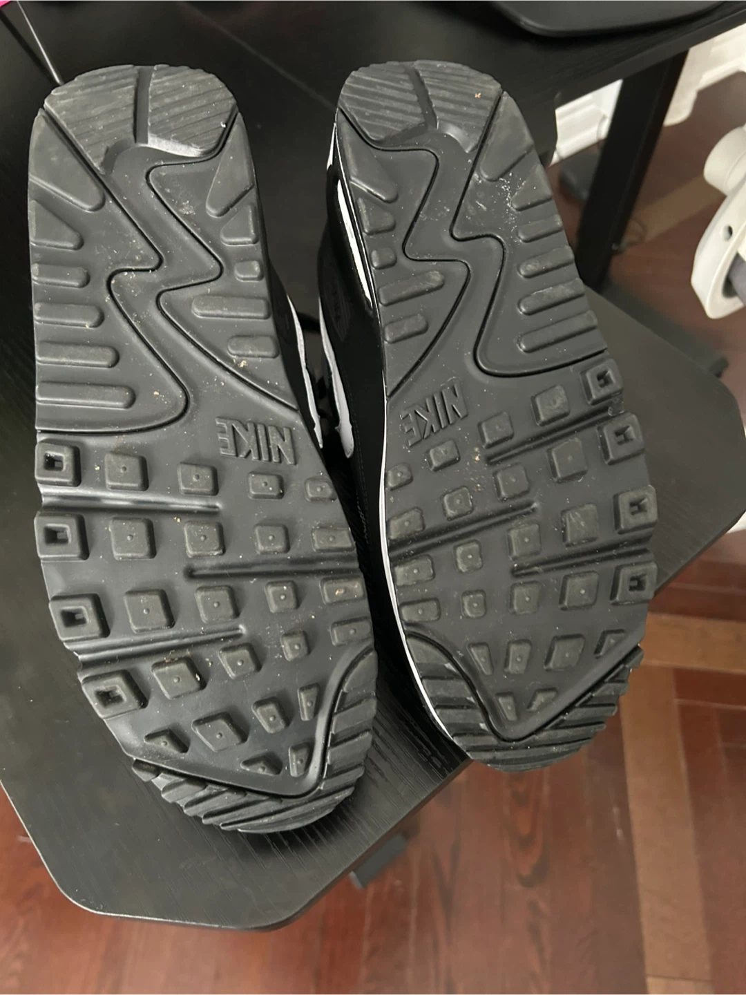 Nike Air Max 90 Shoes - photo 4