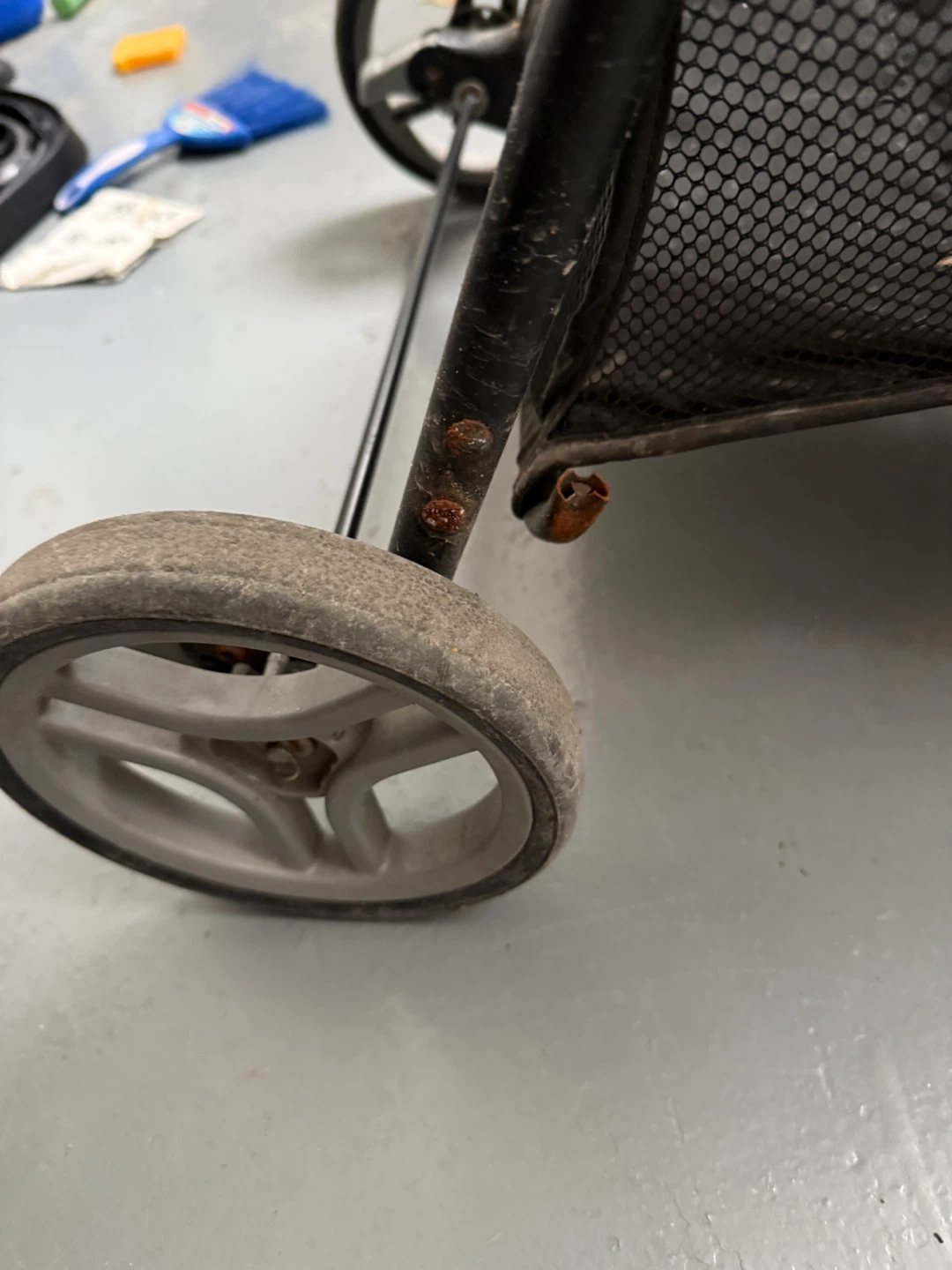 Cosco stroller - photo 2