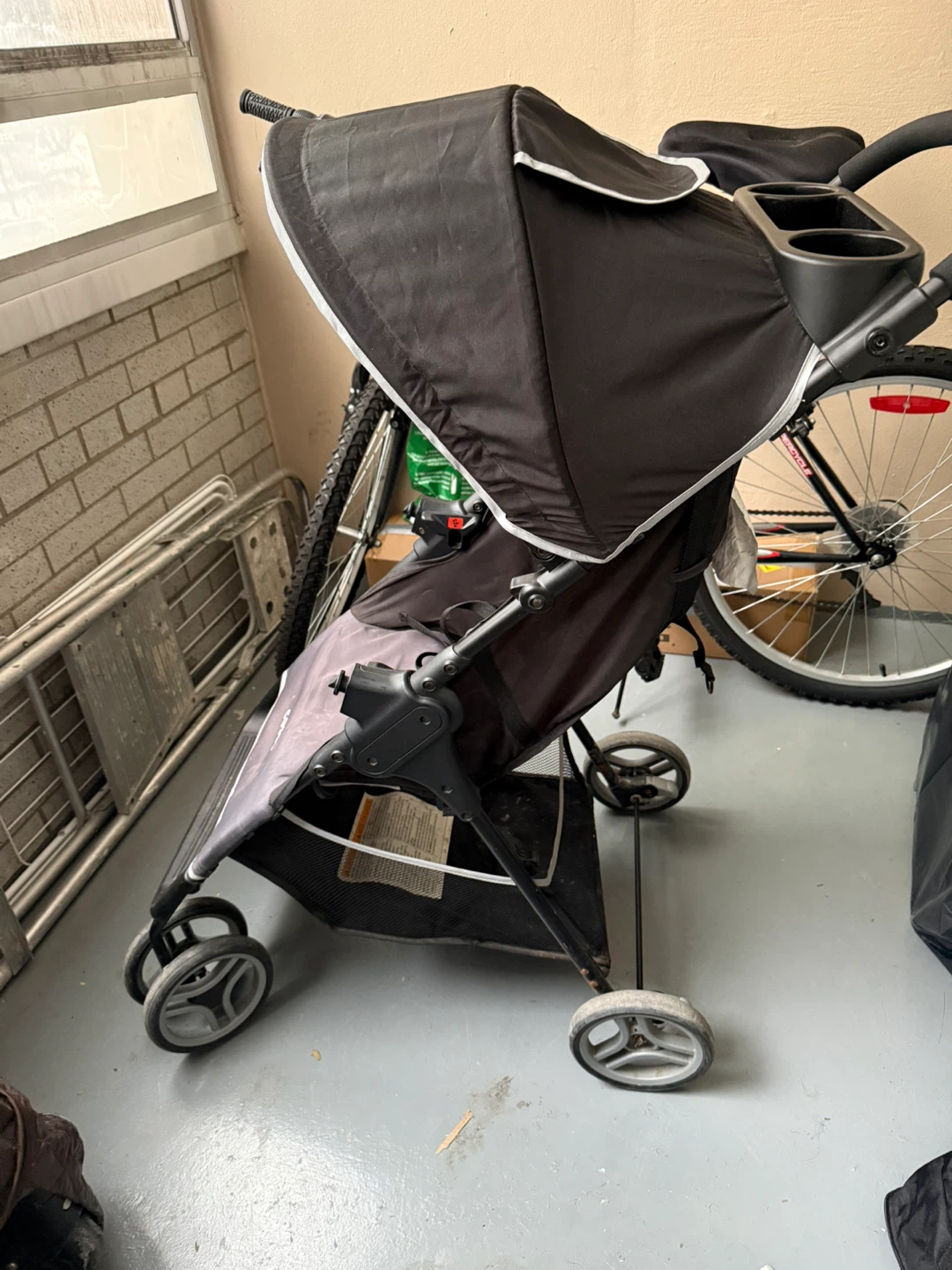 Cosco stroller - photo 3