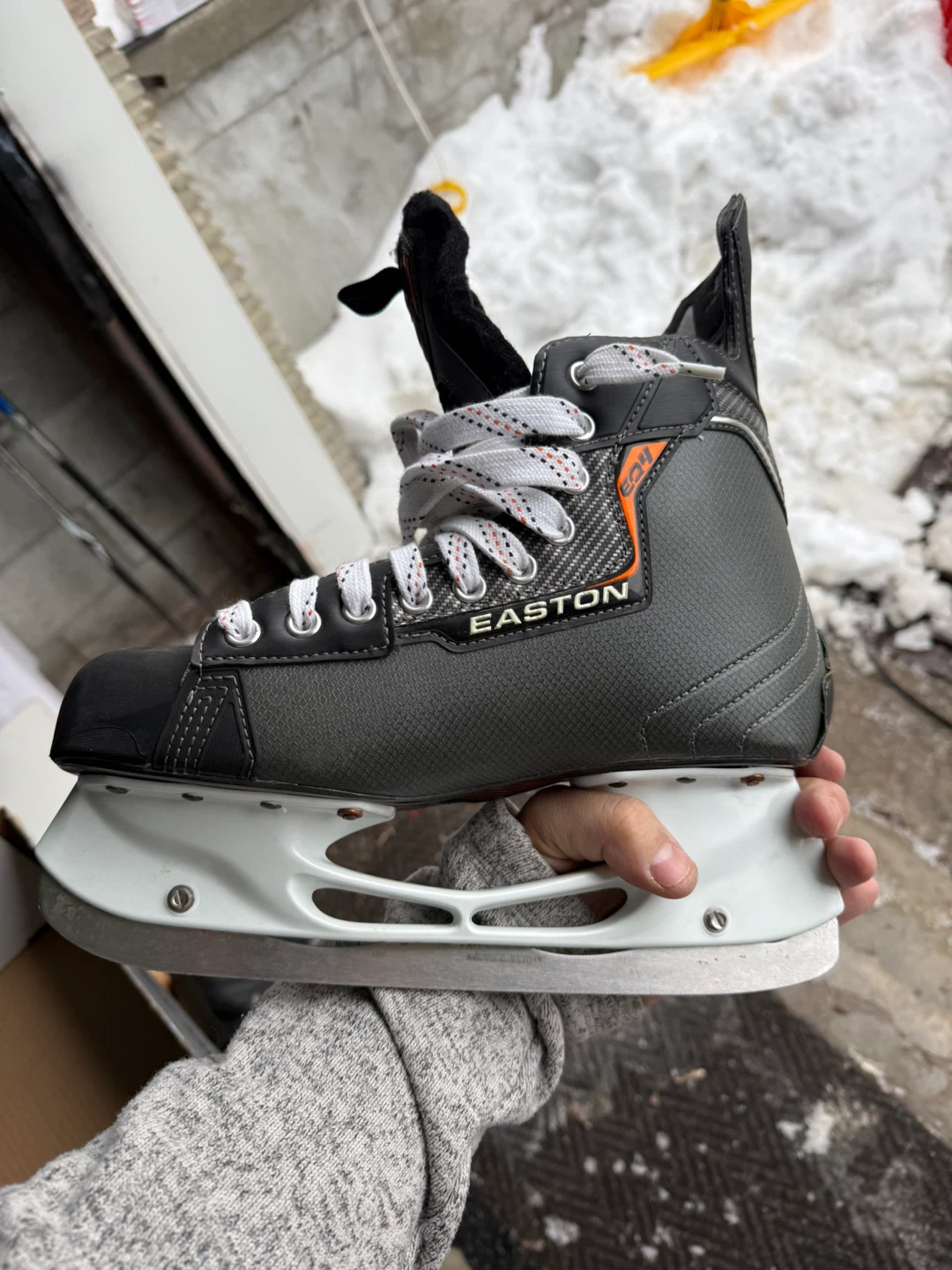 Easton Eq4 Performance Hockey Skates - photo 4