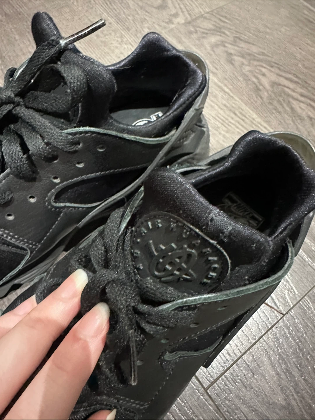 Nike Air Huarache All Black Sneakers (Size W9) - photo 5