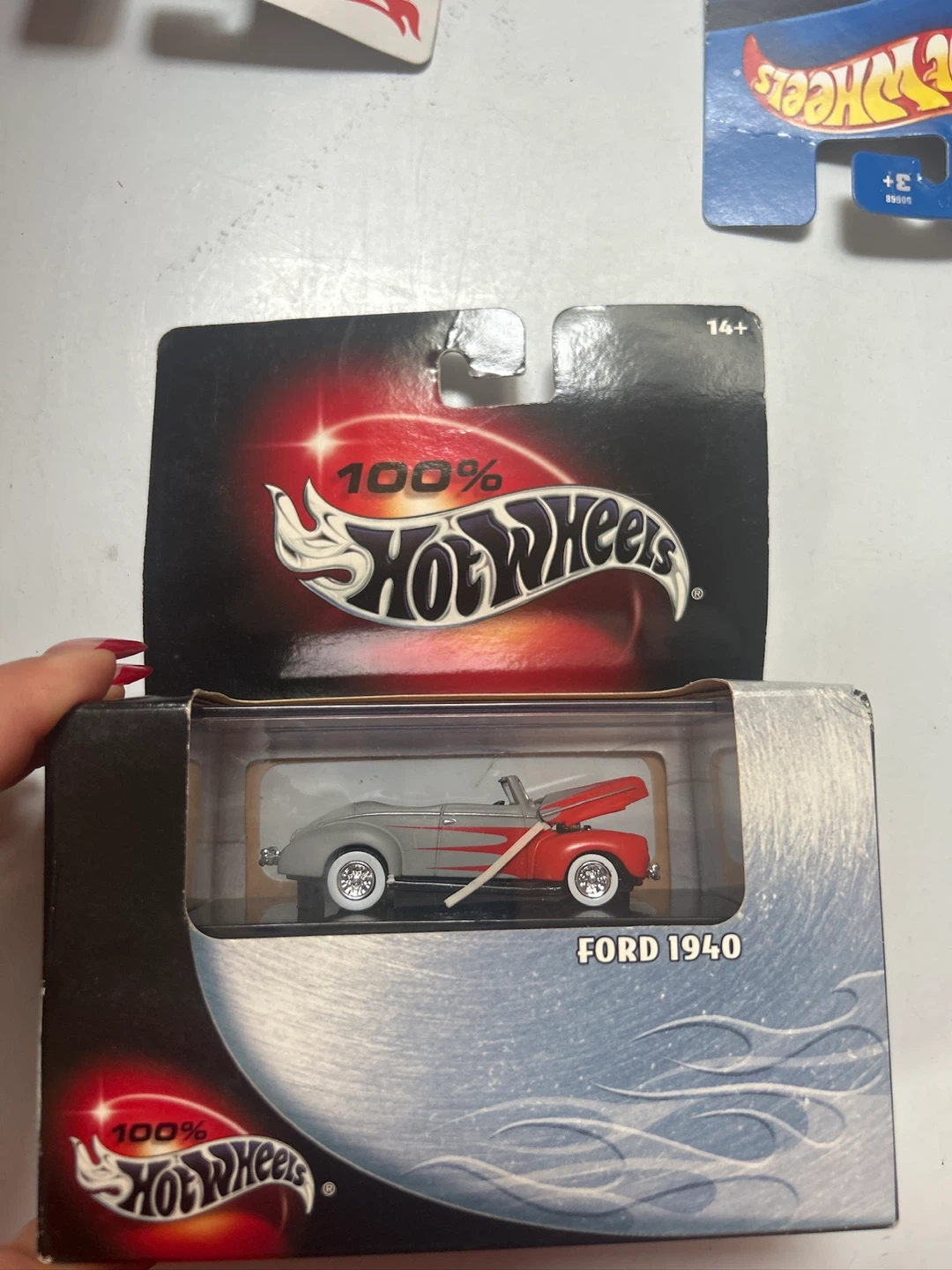 Hot Wheels 100% Collectibles – Ford 1940 (1:64) – New in Box - photo 2