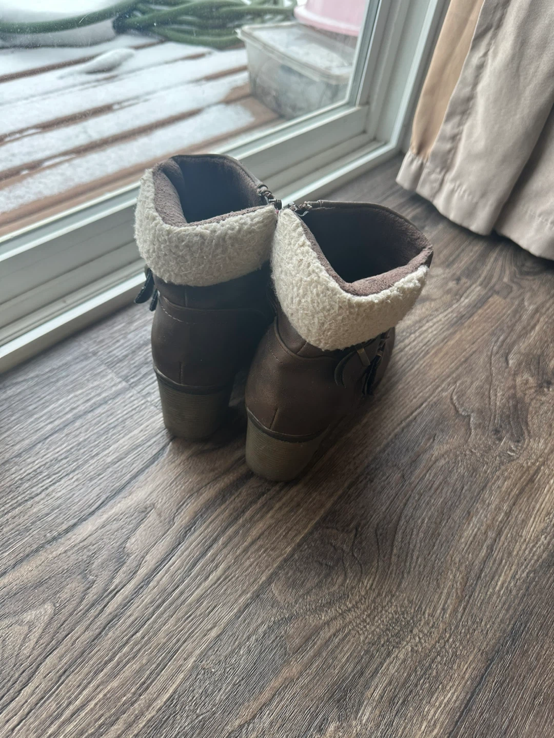 Women Winter’s Boots - photo 2