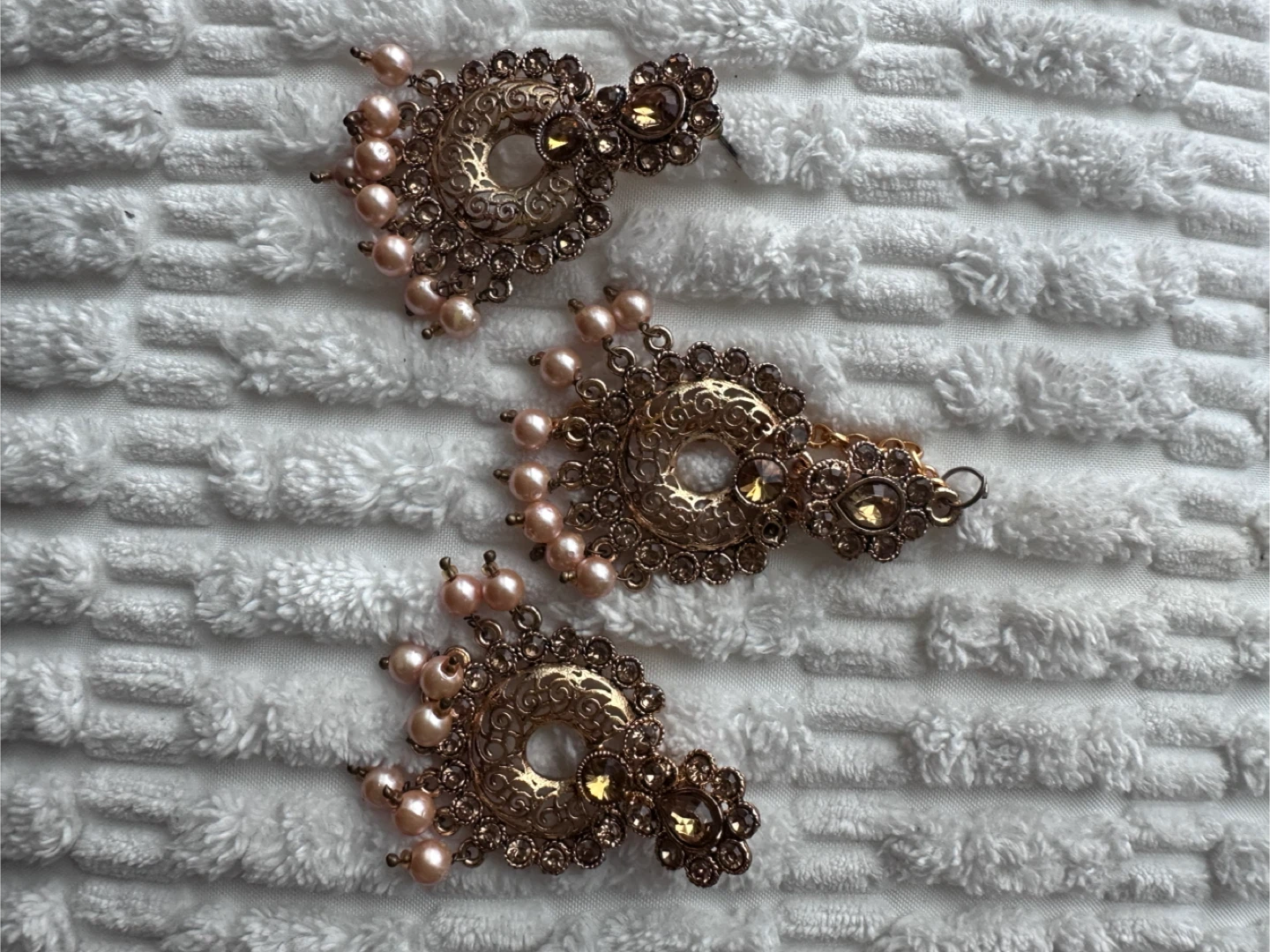 Gold Tone Jhumka Earrings and Tikka Set with Pink Pearls - photo 2