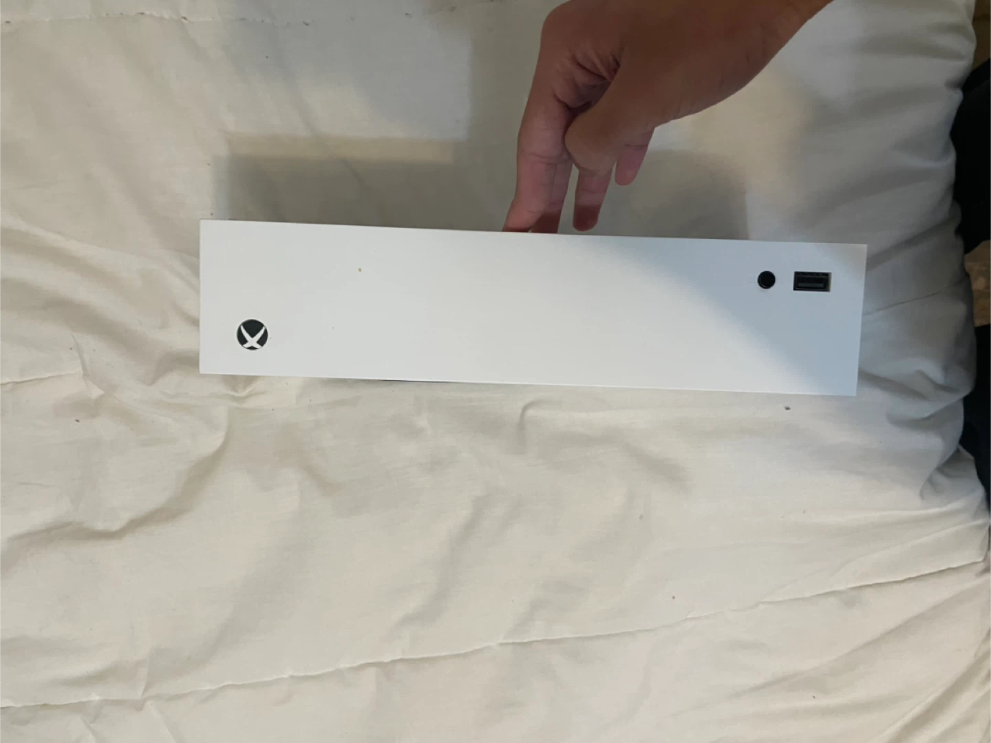 Xbox Series S with controller - photo 4