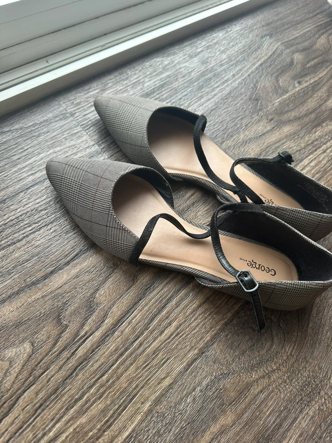 Women’s Pumps - photo 2