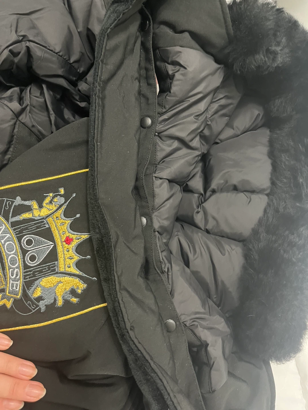Moose Knuckles Black Puffer Jacket - photo 3