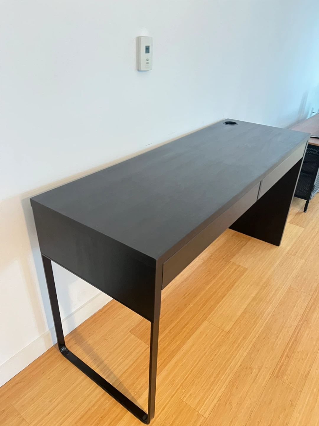 Desk with drawers - photo 2