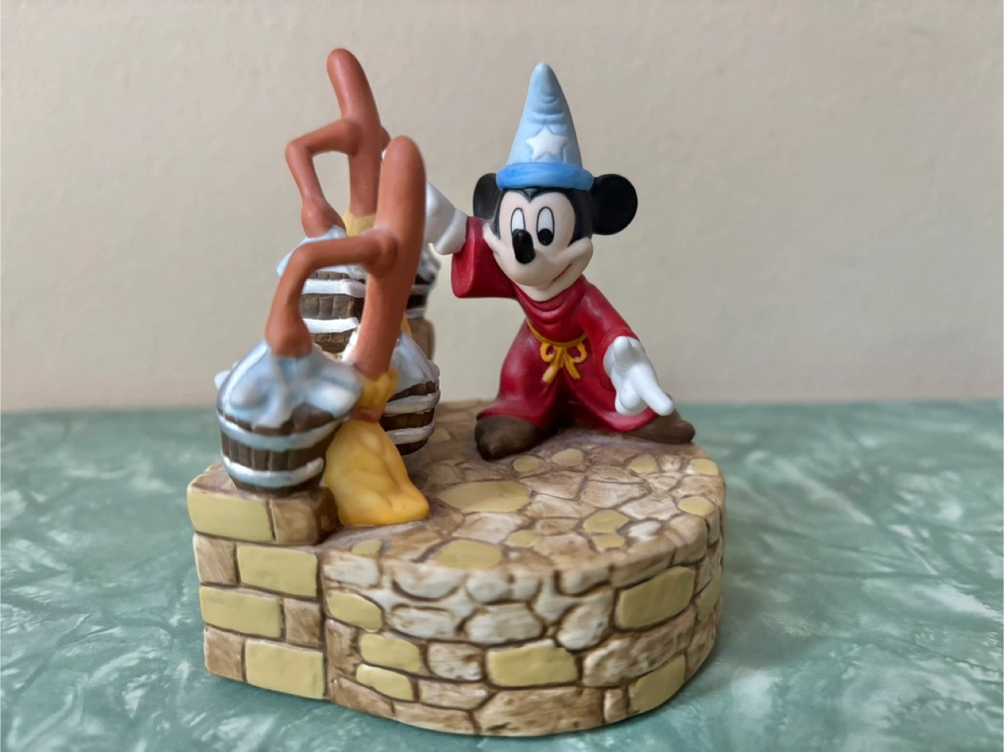 🥕Disney Sorcerer Apprentice Mickey Mouse Music Box Figurine - photo 5
