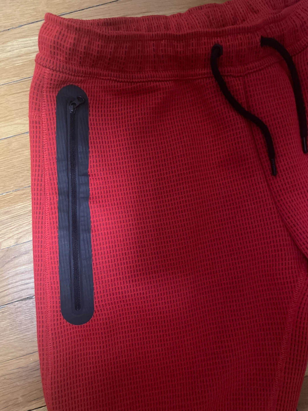 Nike Red Tech Fleece Joggers Pants Kids XL - photo 2