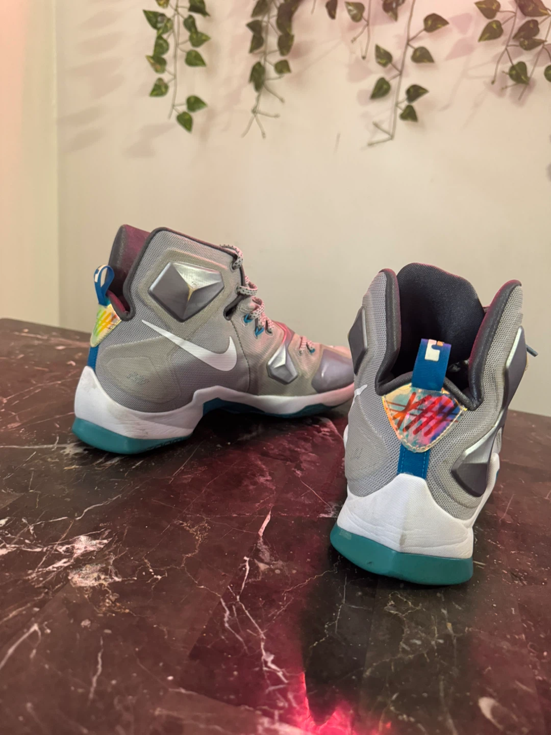 nike lebron james holograms - photo 5