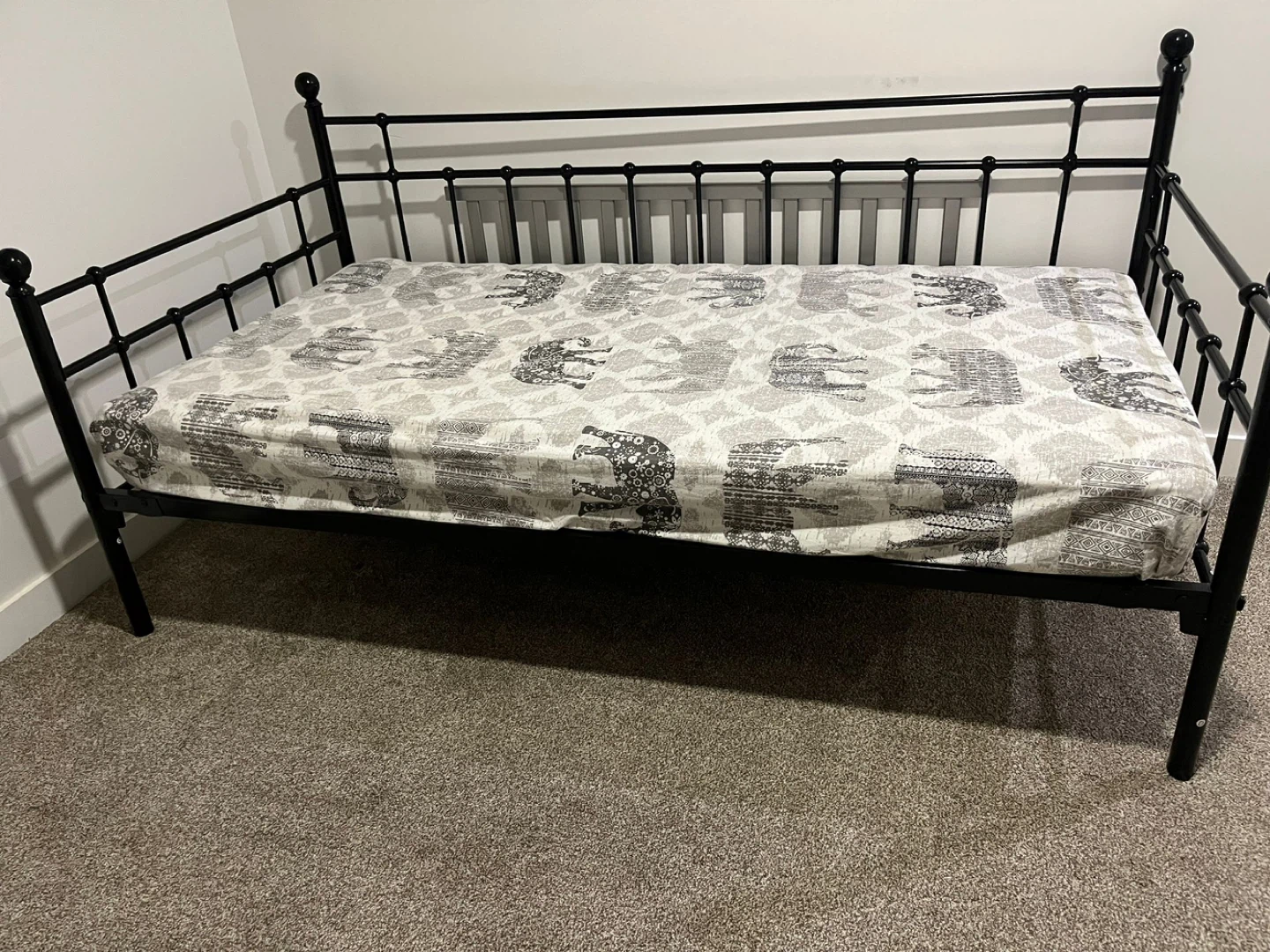 Daybed Frame & mattress for SALE