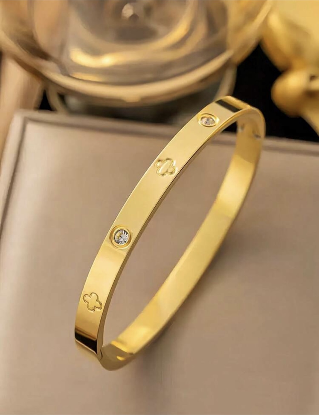Gold Bangle Bracelet 🤎✨ - photo 2