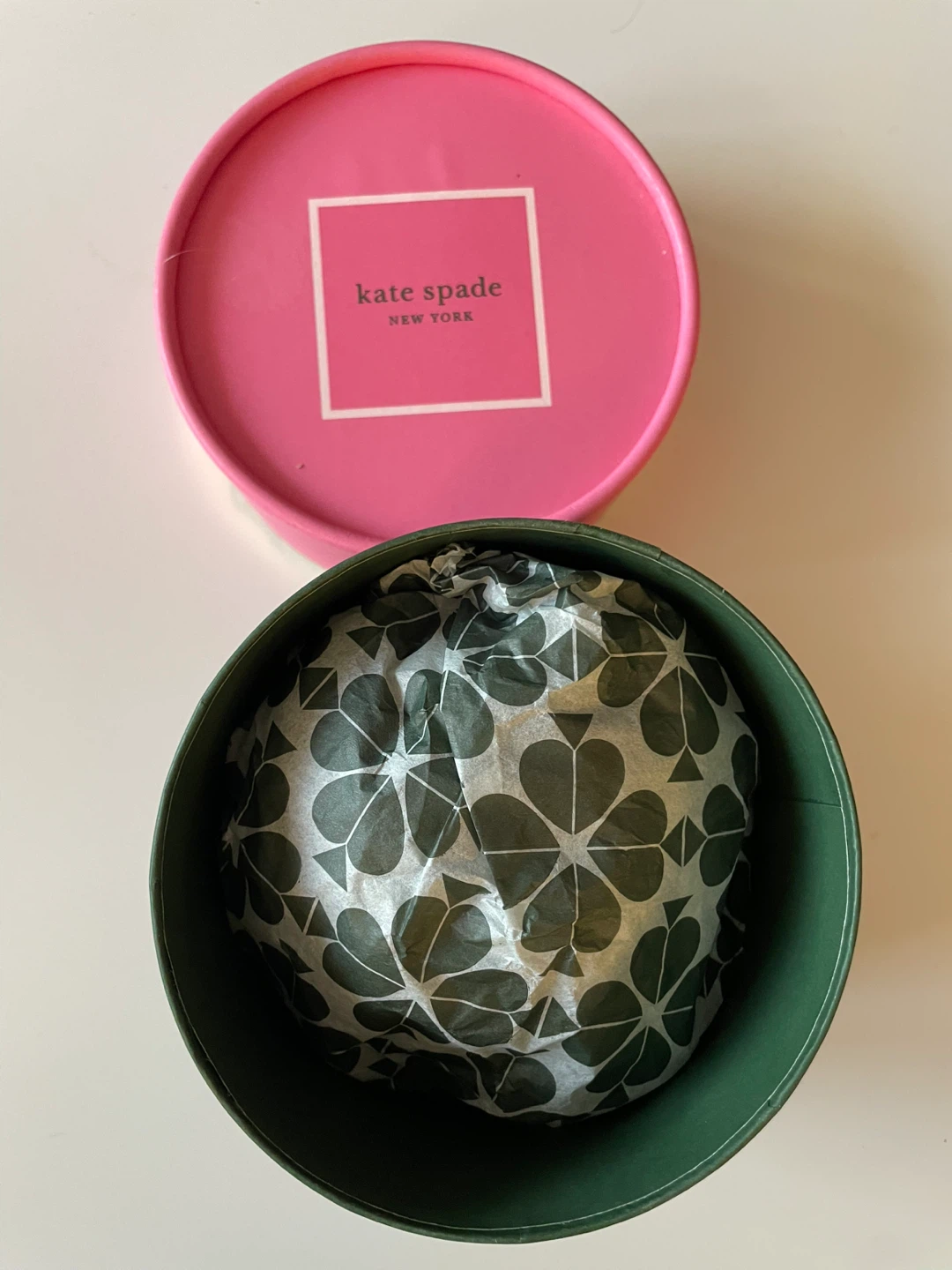Kate Spade New York Round Gift Box