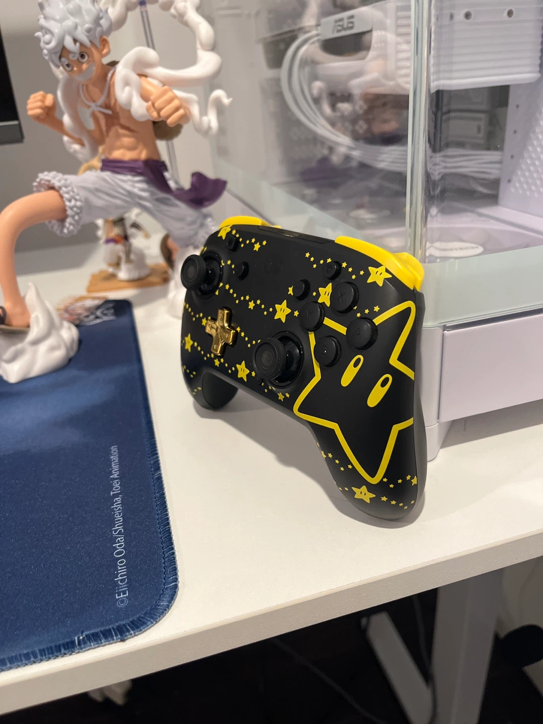 Nintendo Switch Pro Controller - Super Mario Stars Edition - photo 2