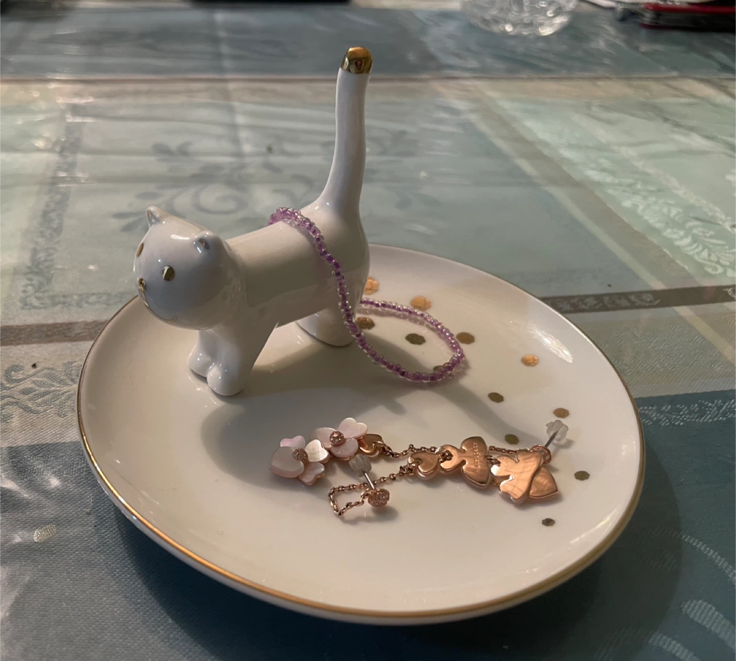 White Cat Ring Holder Dish with Gold Accents