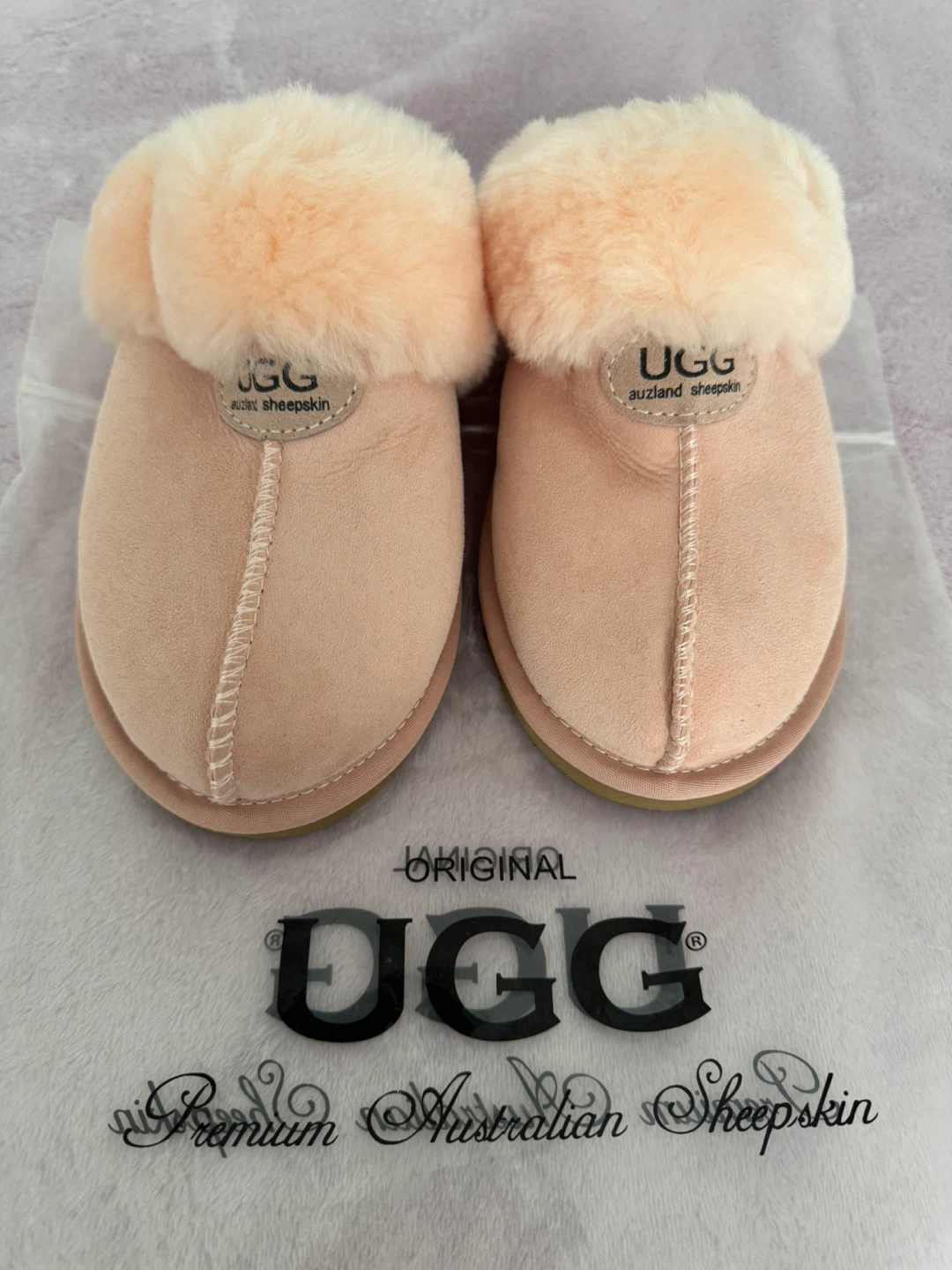 UGG "Scuffette" Sheepskin Slippers - Pink - Size L (9/10)