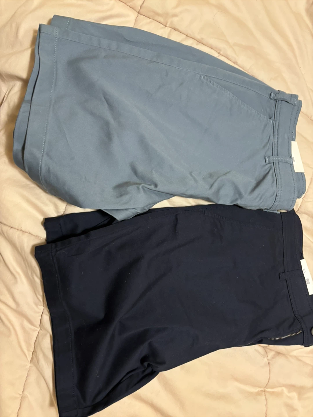 New with tag RW&Co Men's Chino Shorts (2 Pairs) in size 33