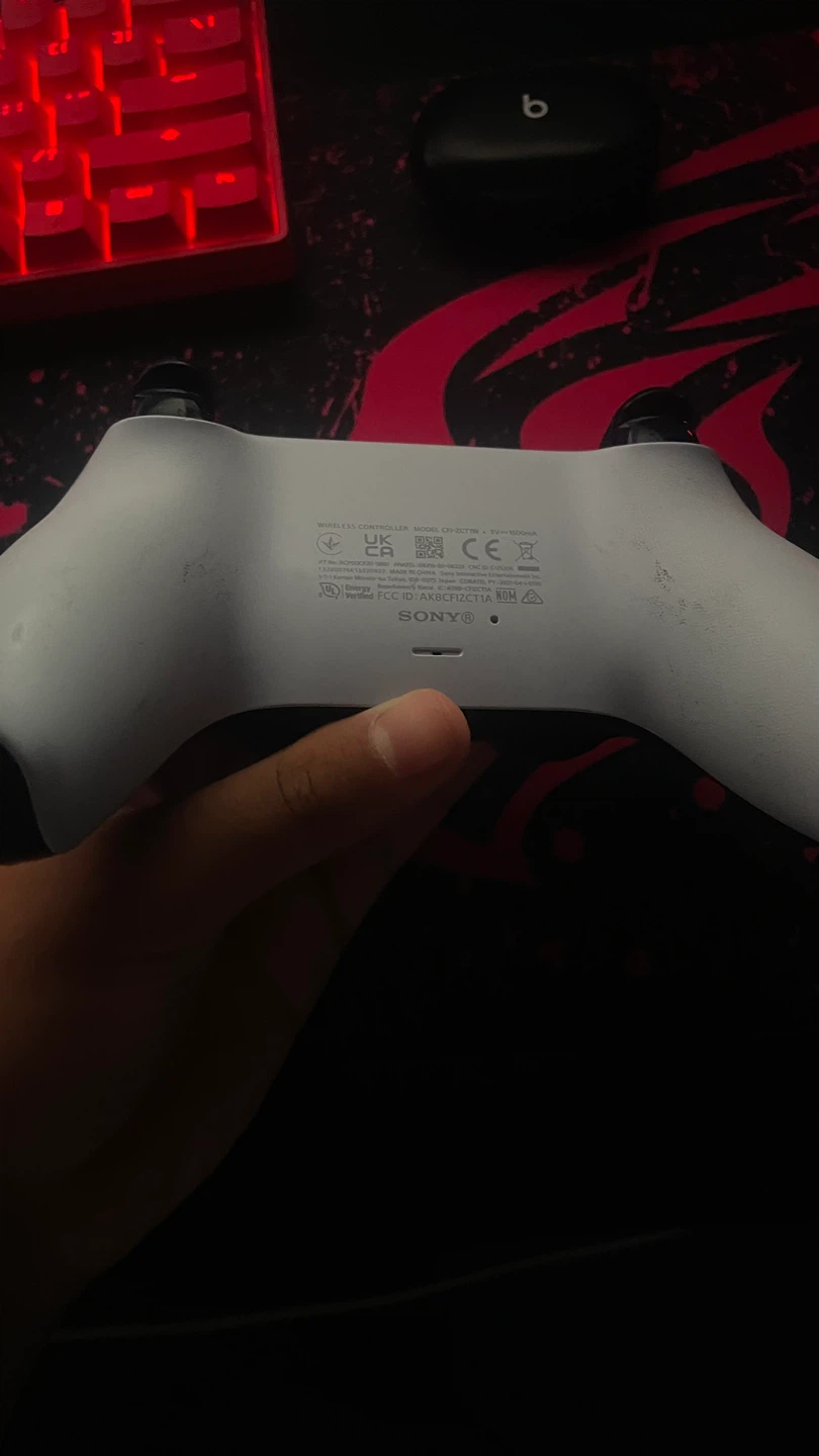 Sony PlayStation 5 DualSense Wireless Controller - photo 2