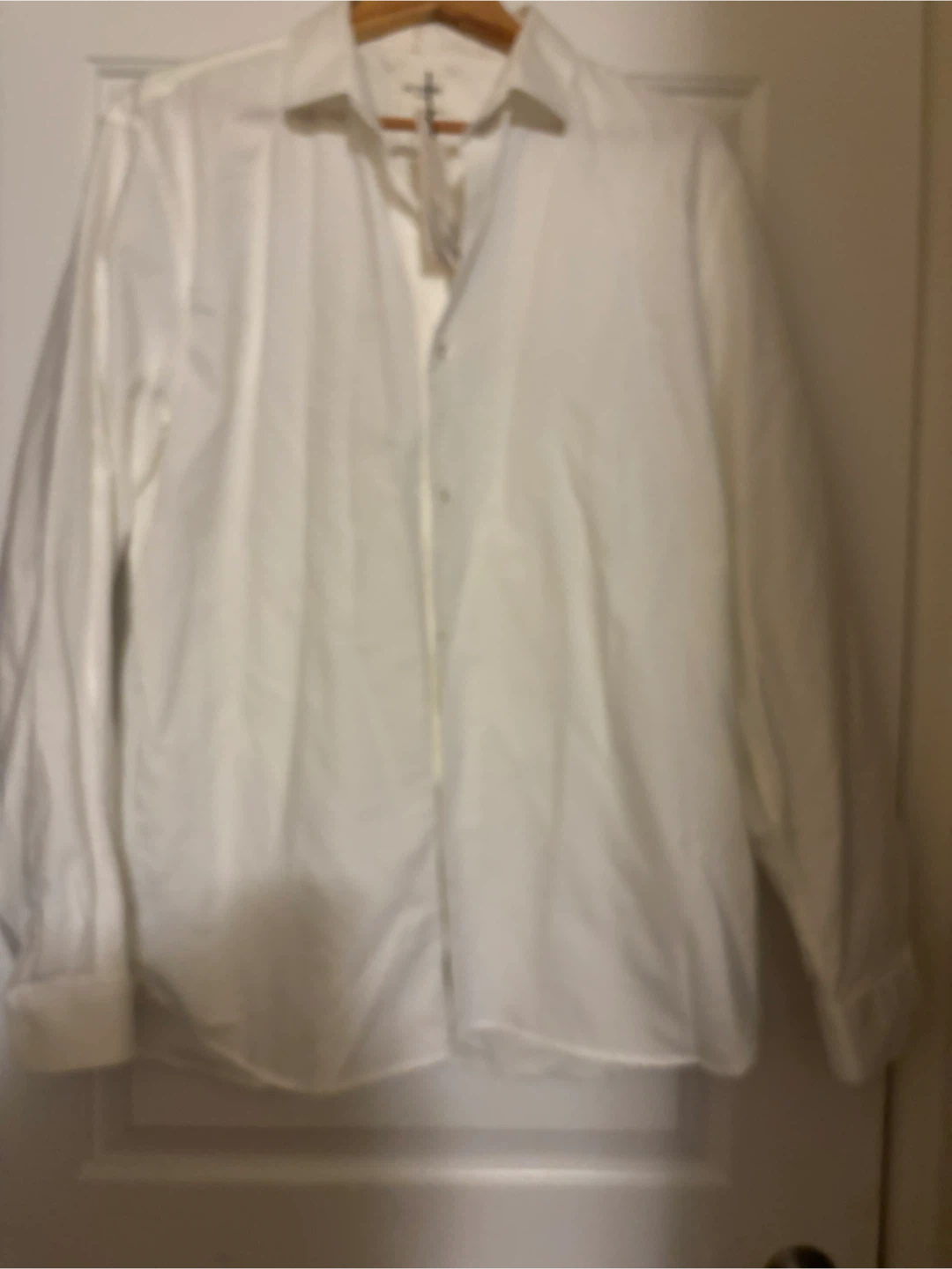 New with tags October White Button-Up Dress Shirt, size 44
