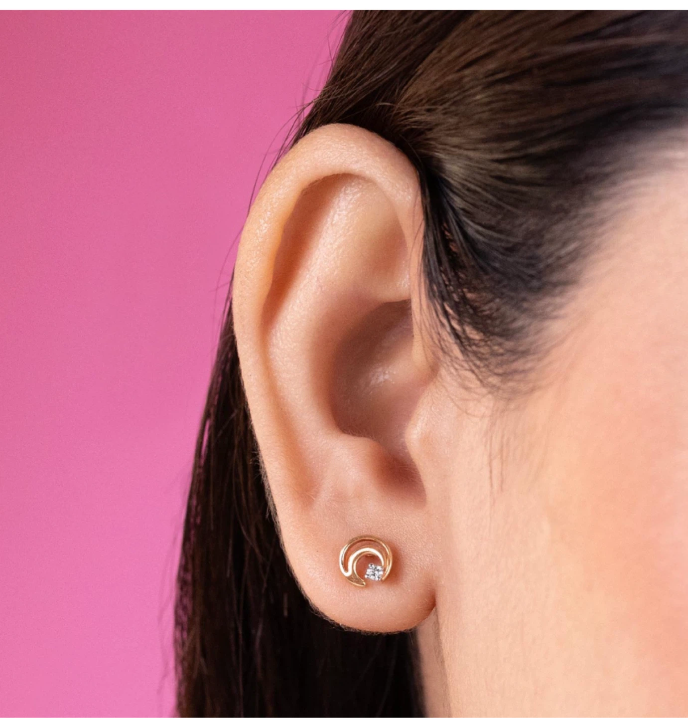 14 KT Diamond Stud earring (single) ‼️final sale ‼️
