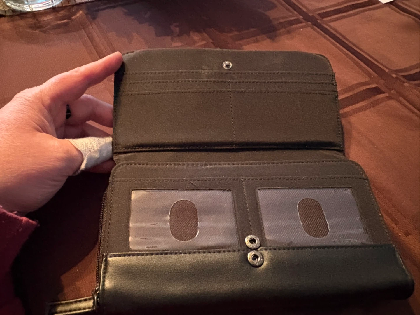 Woman’s Black Bifold Wallet - photo 2
