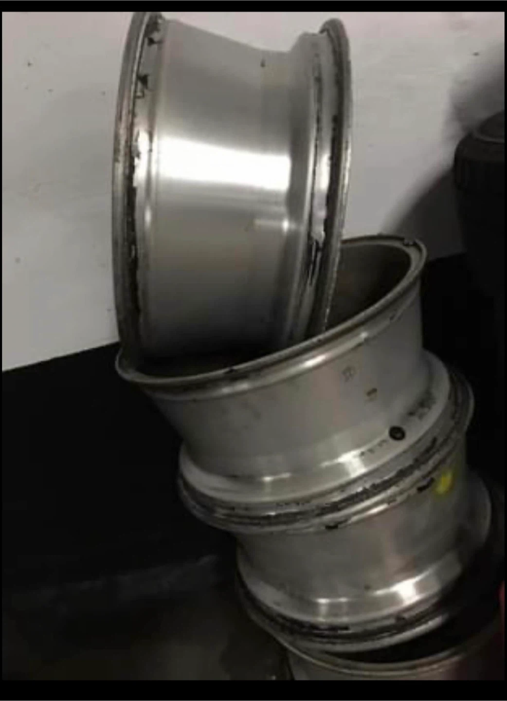 set of two the original Ford escape Alloy Wheel Rim