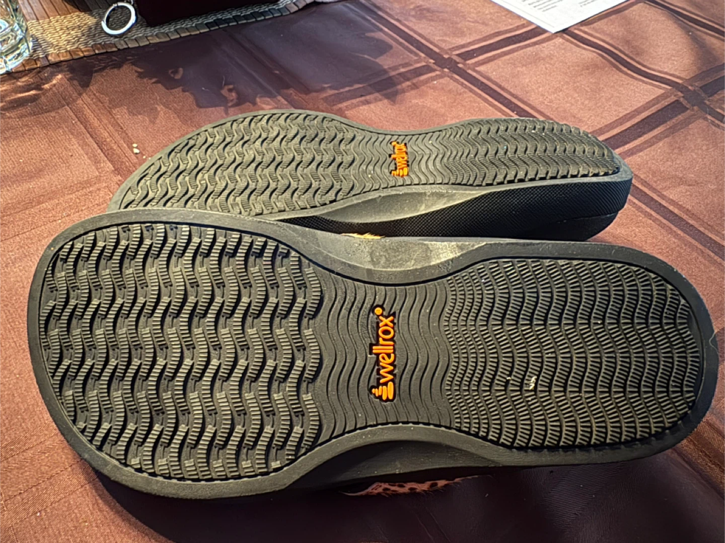 Wellrox Leopard Print Flip Flops - photo 3