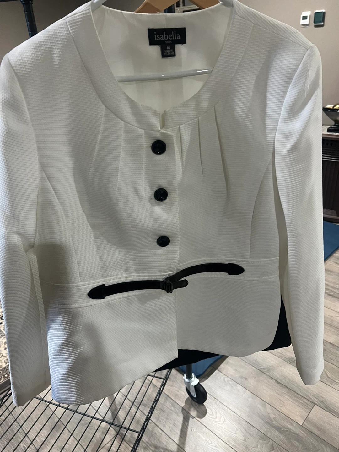 Isabella Suits White Blazer - Size 14 - photo 2