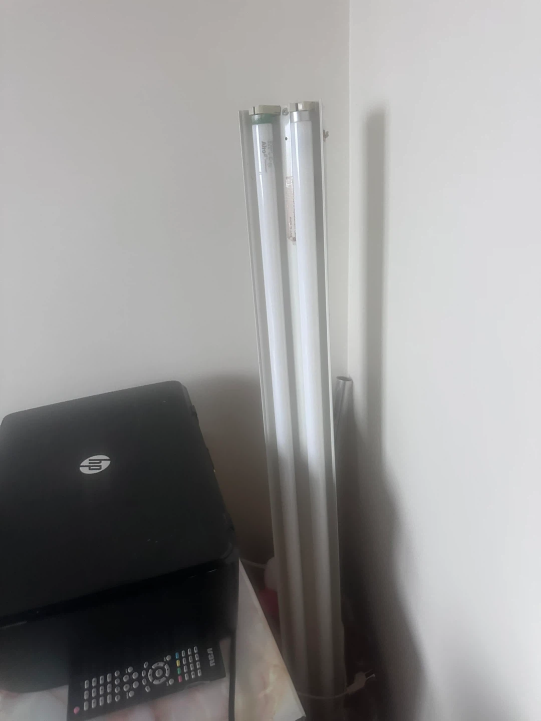 Alfo Fluorescent Light Fixture with Tubes - photo 2