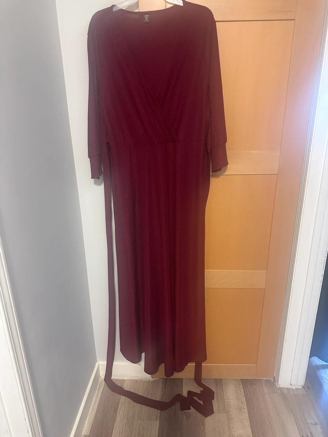 SHEIN CURVE Burgundy Ribbed Wrap Maxi Dress - photo 4