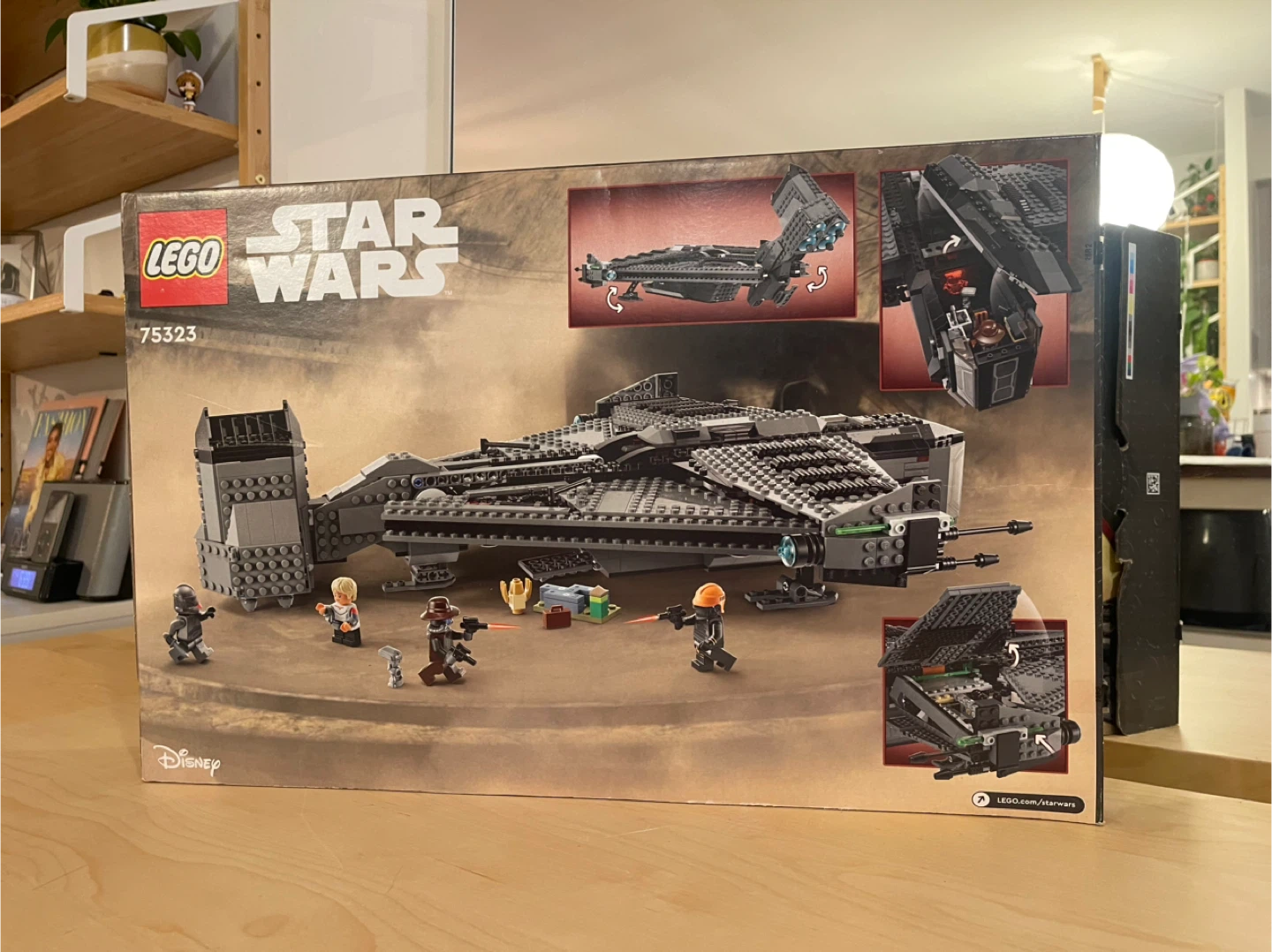 LEGO Star Wars The Justifier 75323 Building Set - photo 2