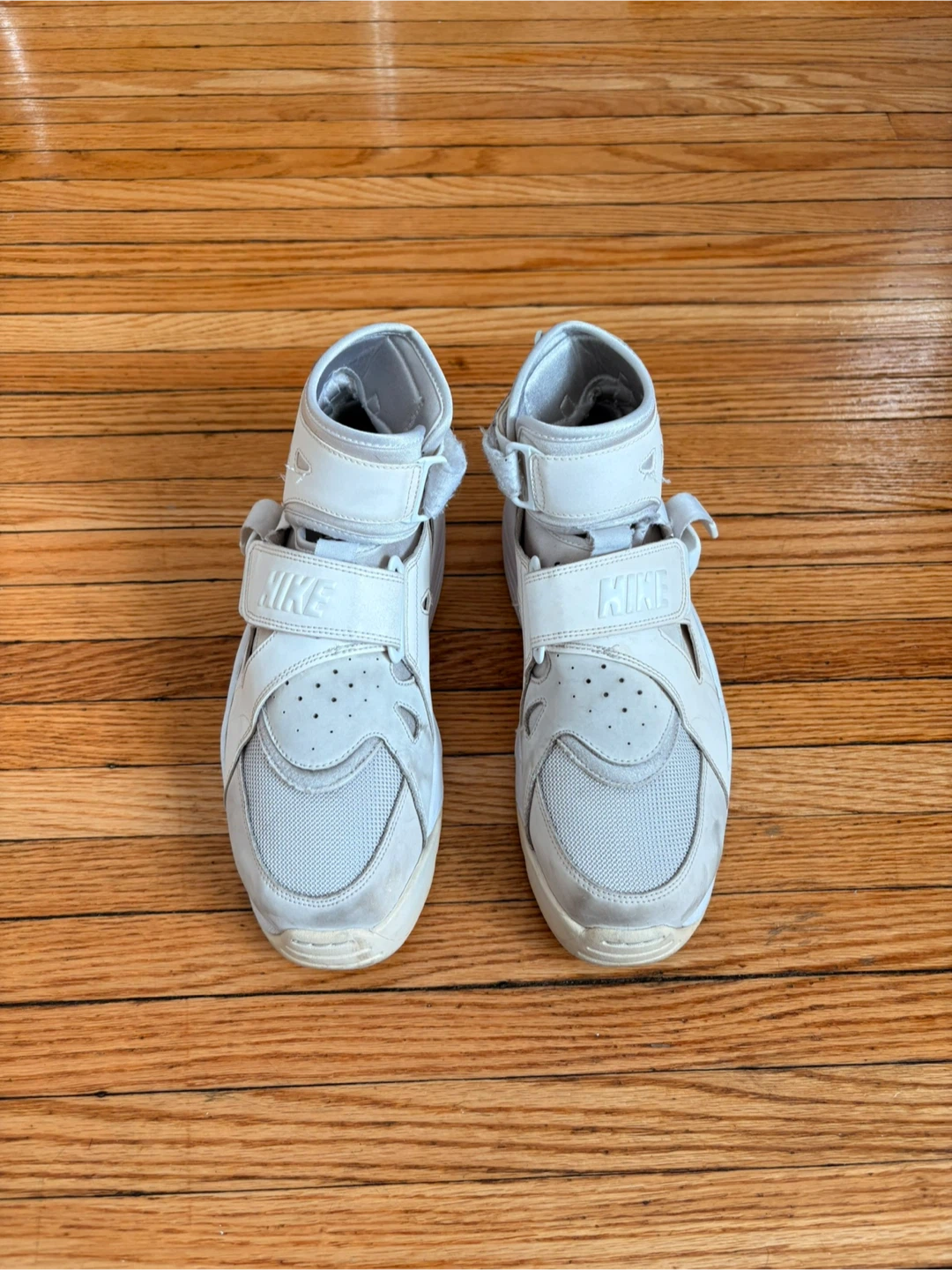 Comme des Garcons Homme+ Nike Carnivore Sneakers (White) - photo 4
