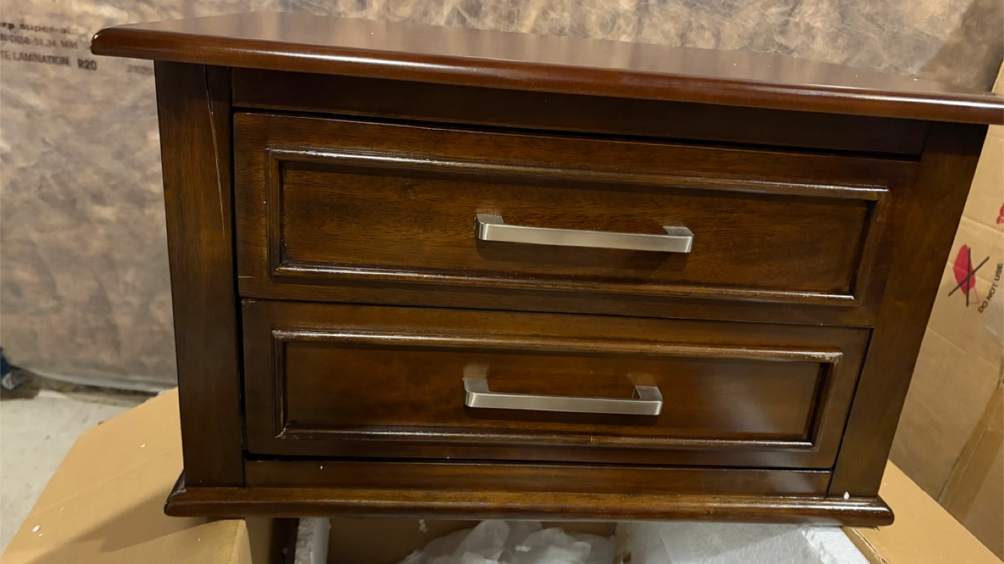 House of Hampton End Table - photo 2