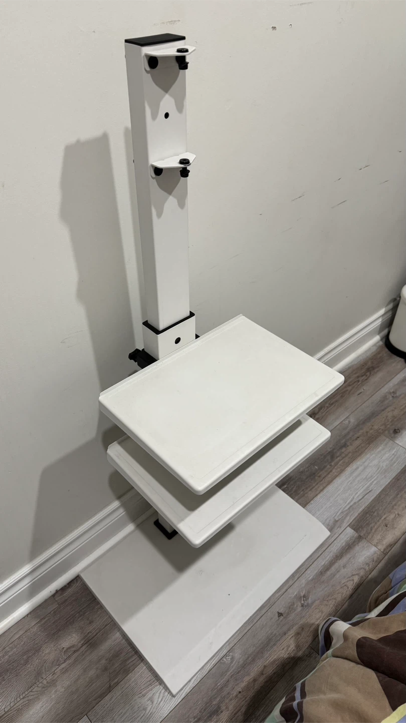 White Multi-Tier AV Cart/Stand - photo 2