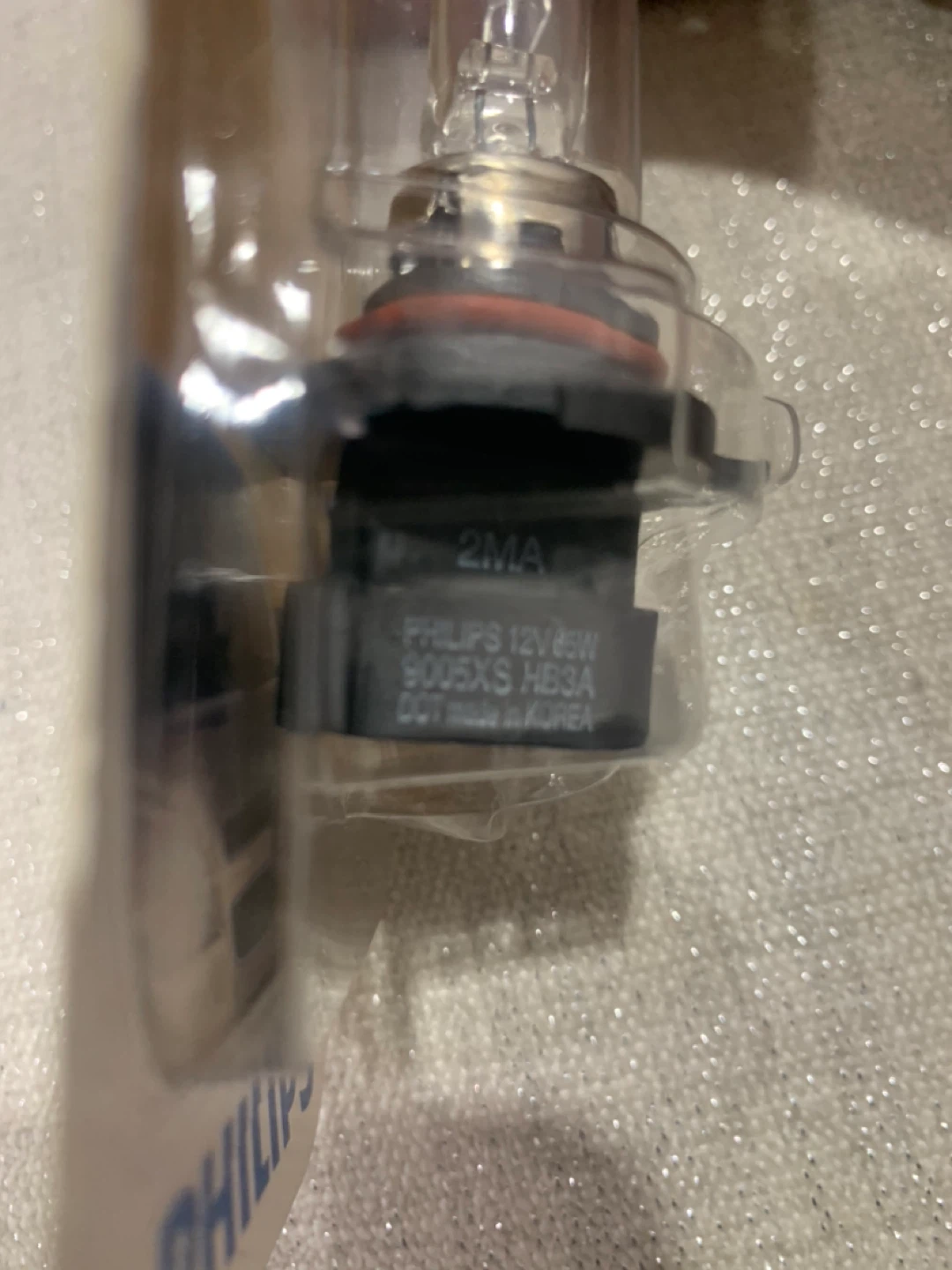 Philips 9005XS Standard Halogen Headlight Bulb - photo 5