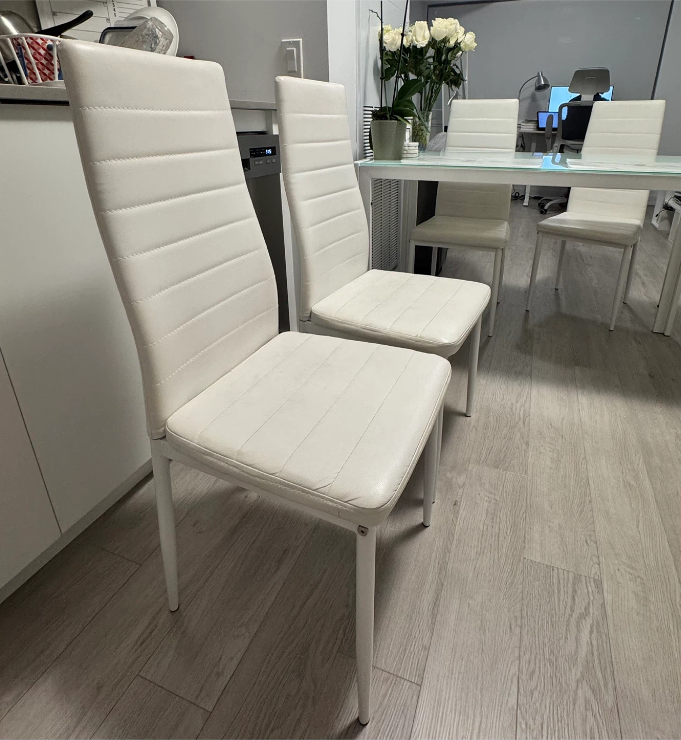 Set of 4 White Dining Chairs 🥕 - photo 3