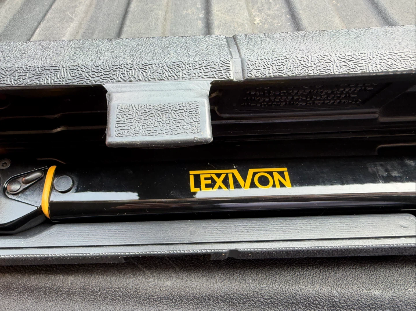 Lexivon Torque Wrench