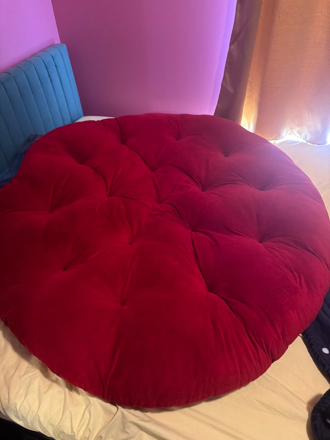 Large Round Tufted Floor Pillow - Red - photo 2