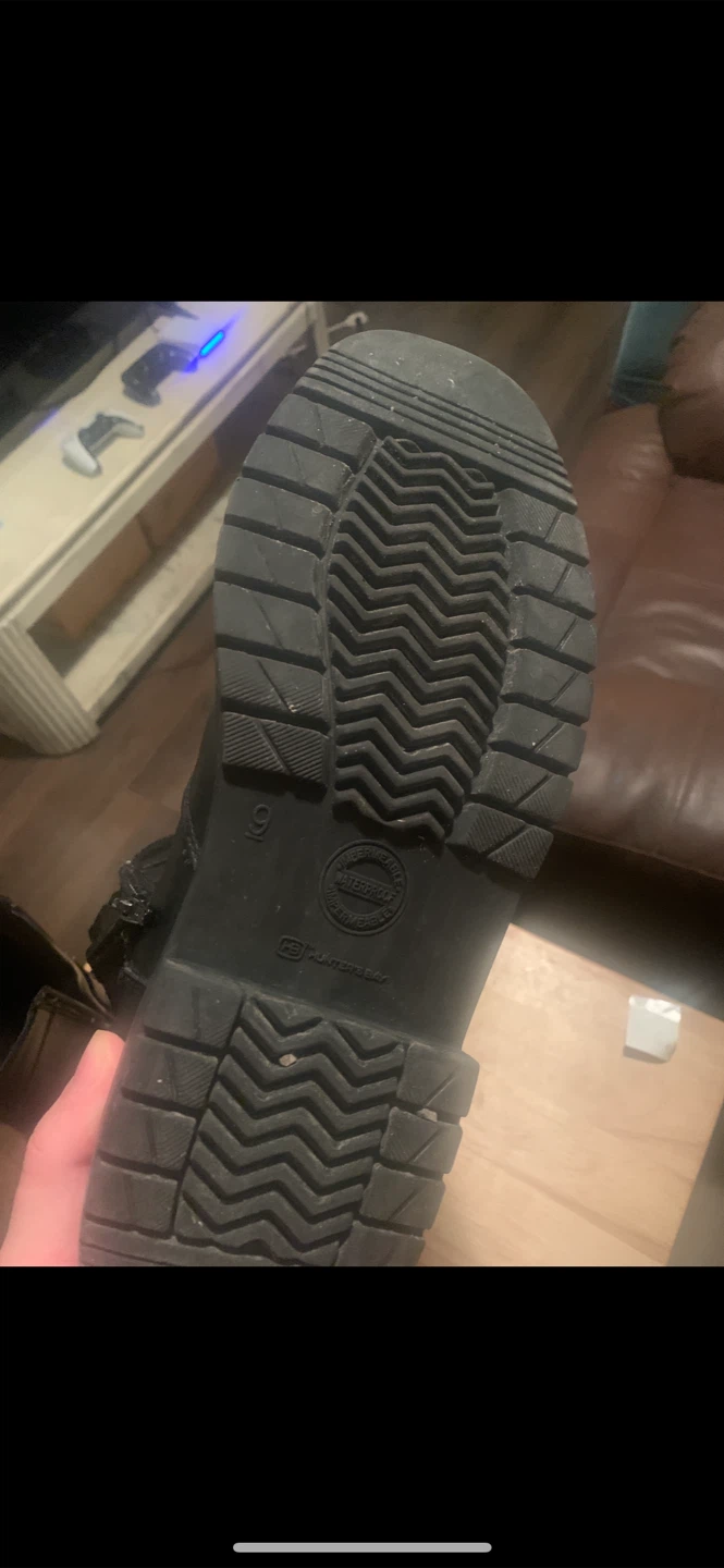 Black Waterproof Winter Boots - photo 3
