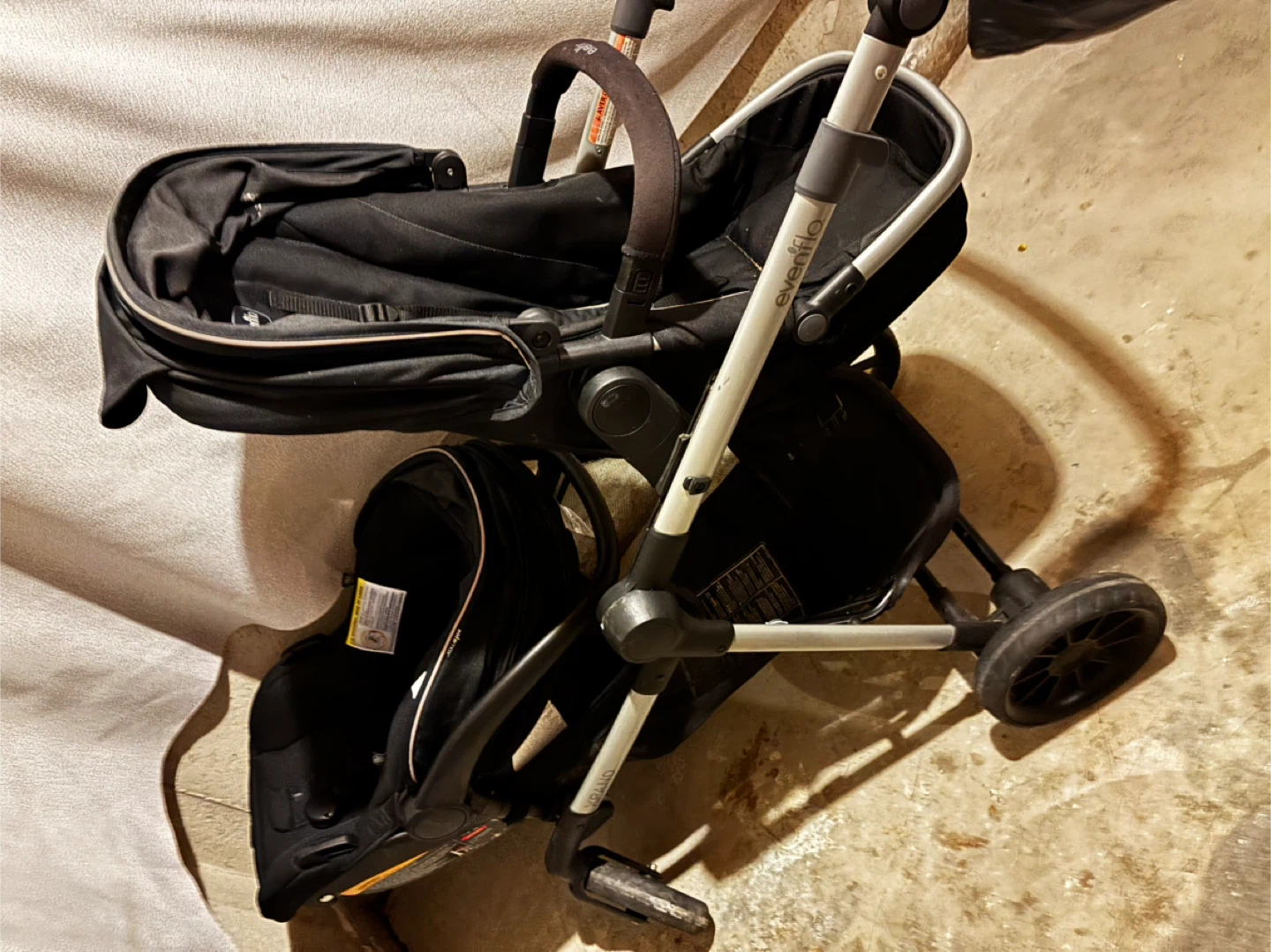Evenflo Stroller for 2 babies - photo 3
