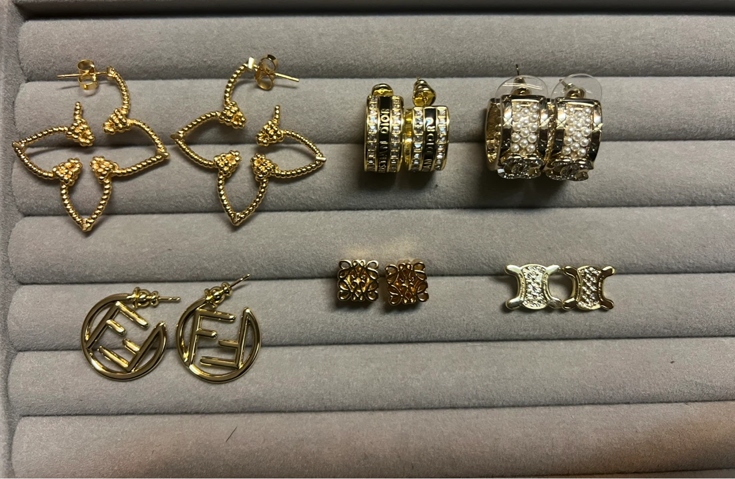 Assorted Designer Earrings Set - photo 3