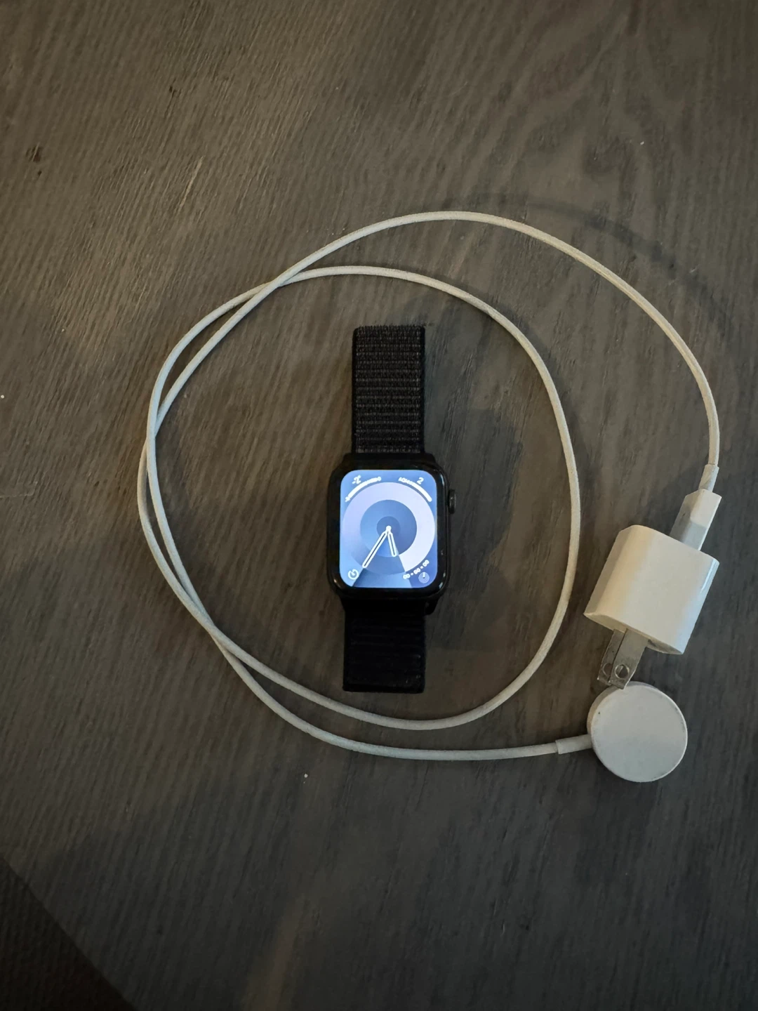 Apple Watch SE- Black - photo 3