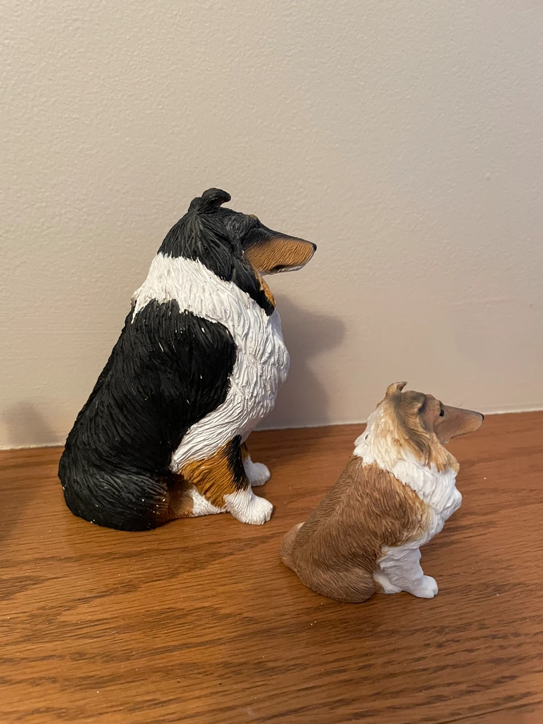 Set of 2 Collie Dog Figurines - photo 5