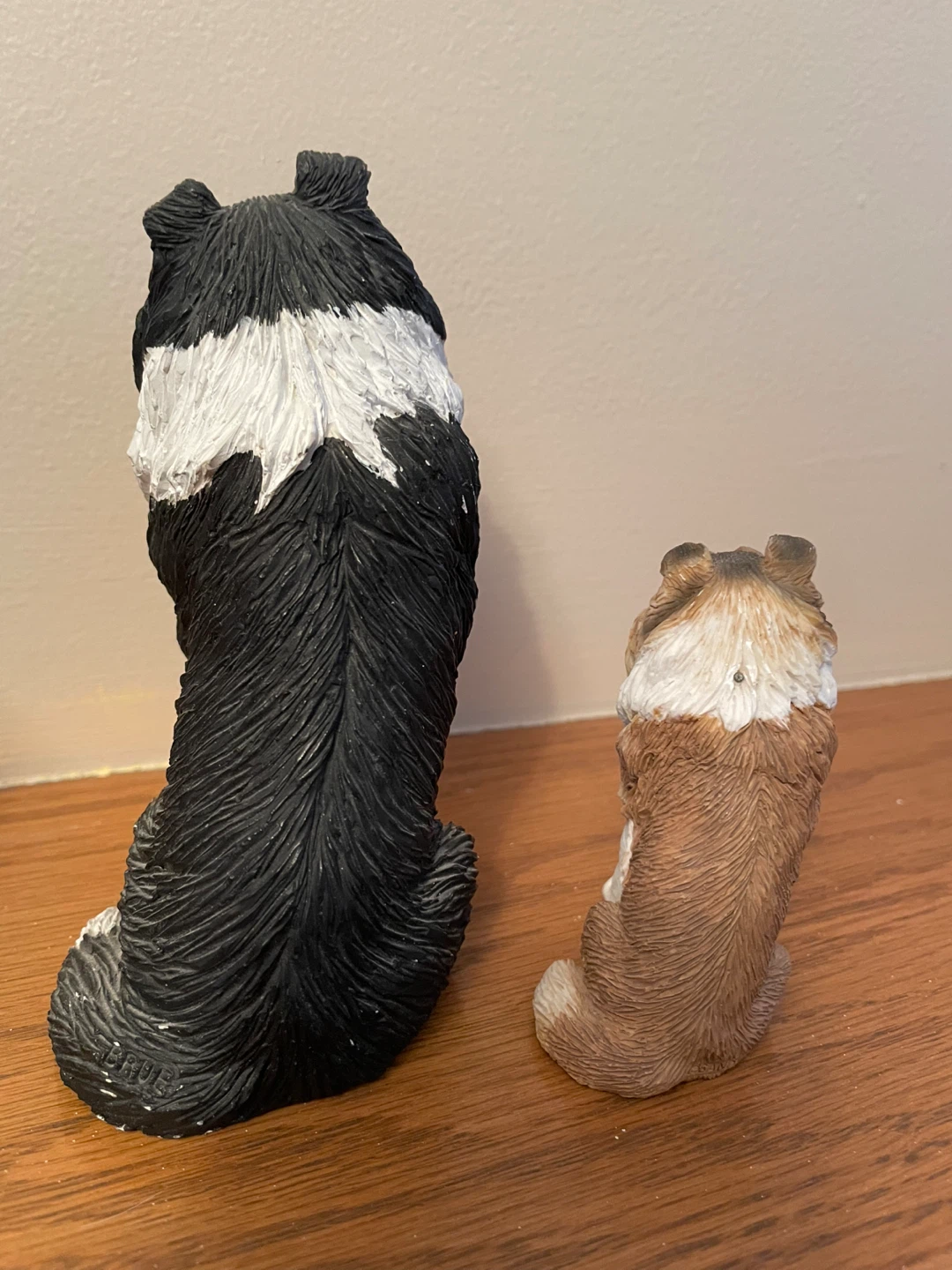 Set of 2 Collie Dog Figurines - photo 4